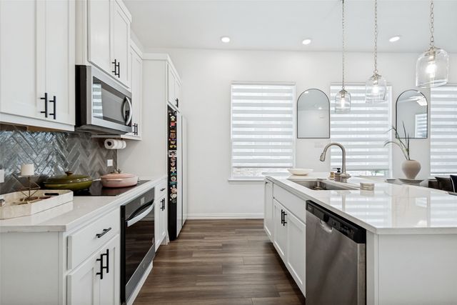 7536 Laburnam Road, Dallas, TX 75228