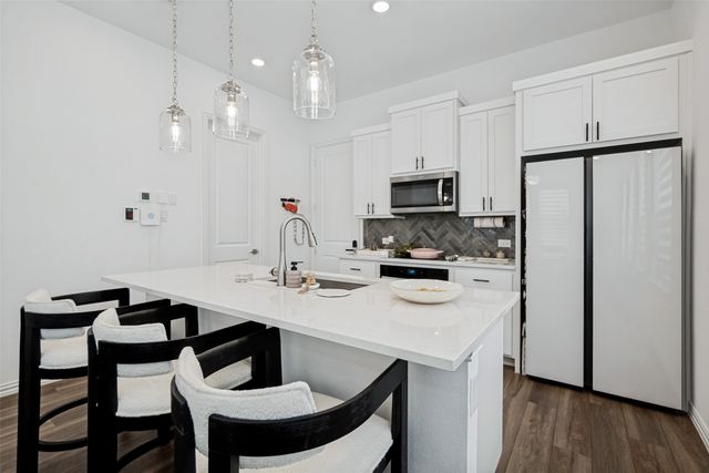7536 Laburnam Road, Dallas, TX 75228