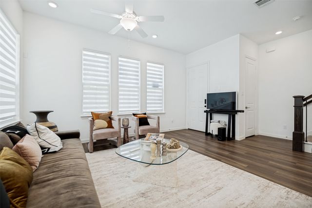 7536 Laburnam Road, Dallas, TX 75228