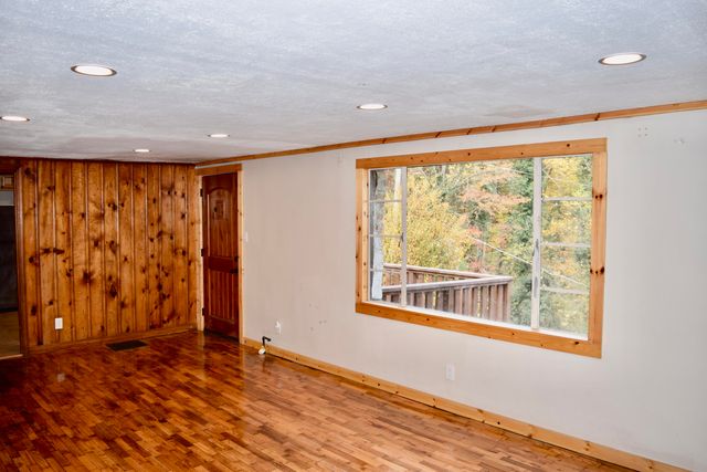 9953 Dayton Pike, Soddy Daisy, TN 37379