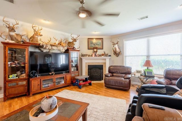 100 Holloway Cv, Heber Springs, AR 72543