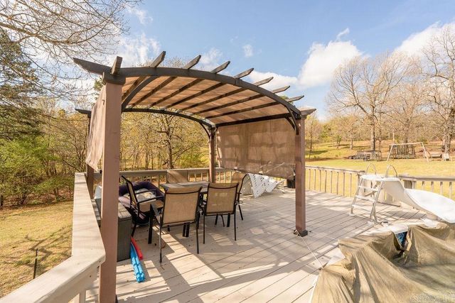 100 Holloway Cv, Heber Springs, AR 72543