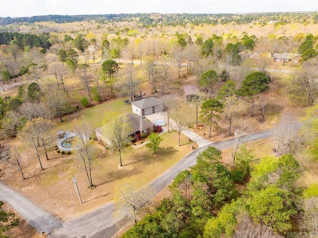 100 Holloway Cv, Heber Springs, AR 72543