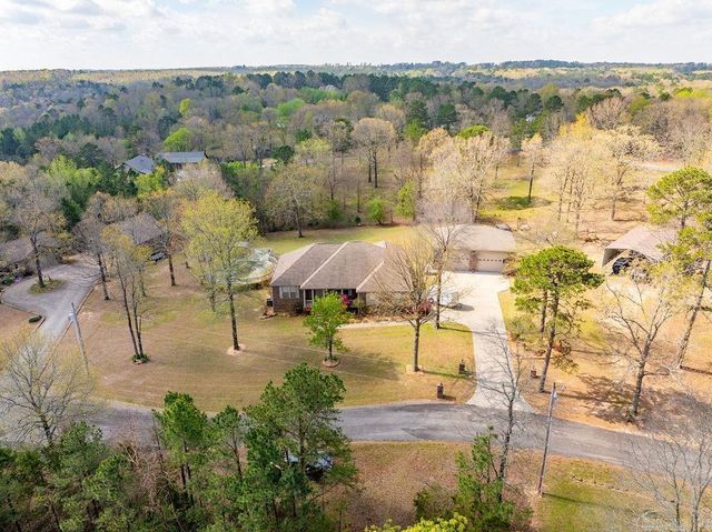 100 Holloway Cv, Heber Springs, AR 72543