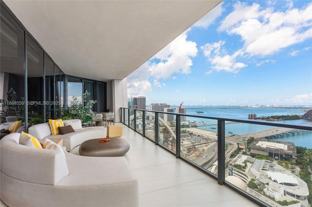 1000 Biscayne Boulevard 3502, Miami, FL 33132