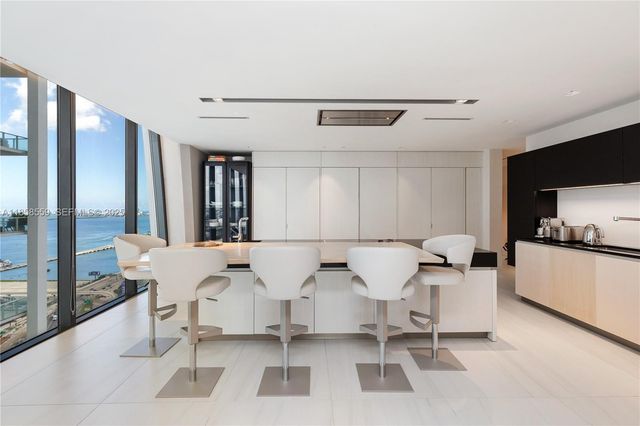 1000 Biscayne Boulevard 3502, Miami, FL 33132