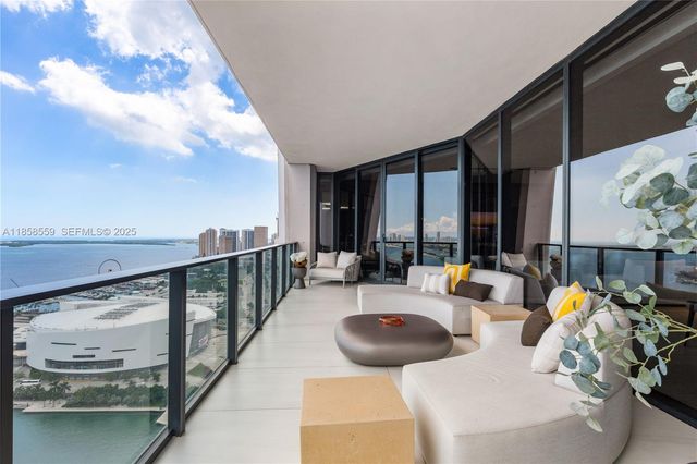 1000 Biscayne Boulevard 3502, Miami, FL 33132