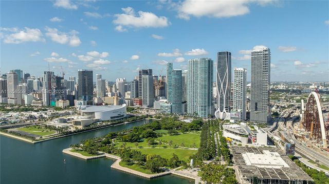 1000 Biscayne Boulevard 3502, Miami, FL 33132