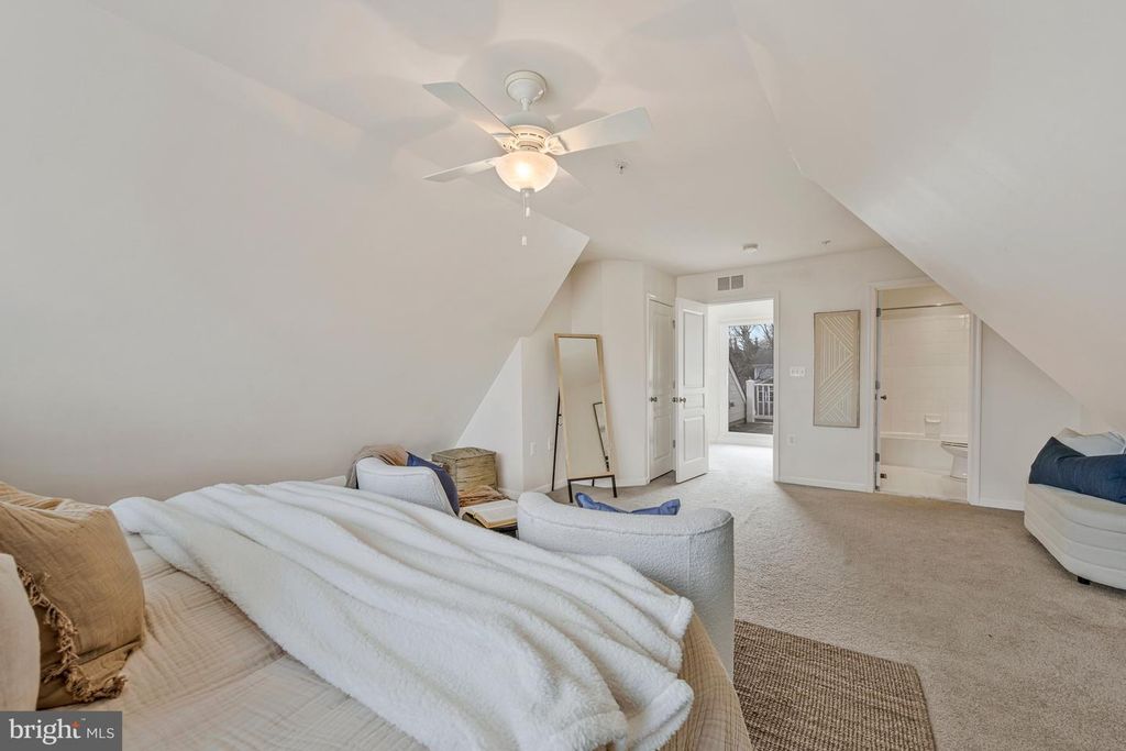 Image 35 of property listing at 32 BOUCHER PL, Annapolis, MD 21403