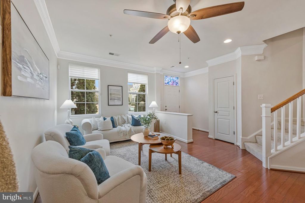 Image 6 of property listing at 32 BOUCHER PL, Annapolis, MD 21403