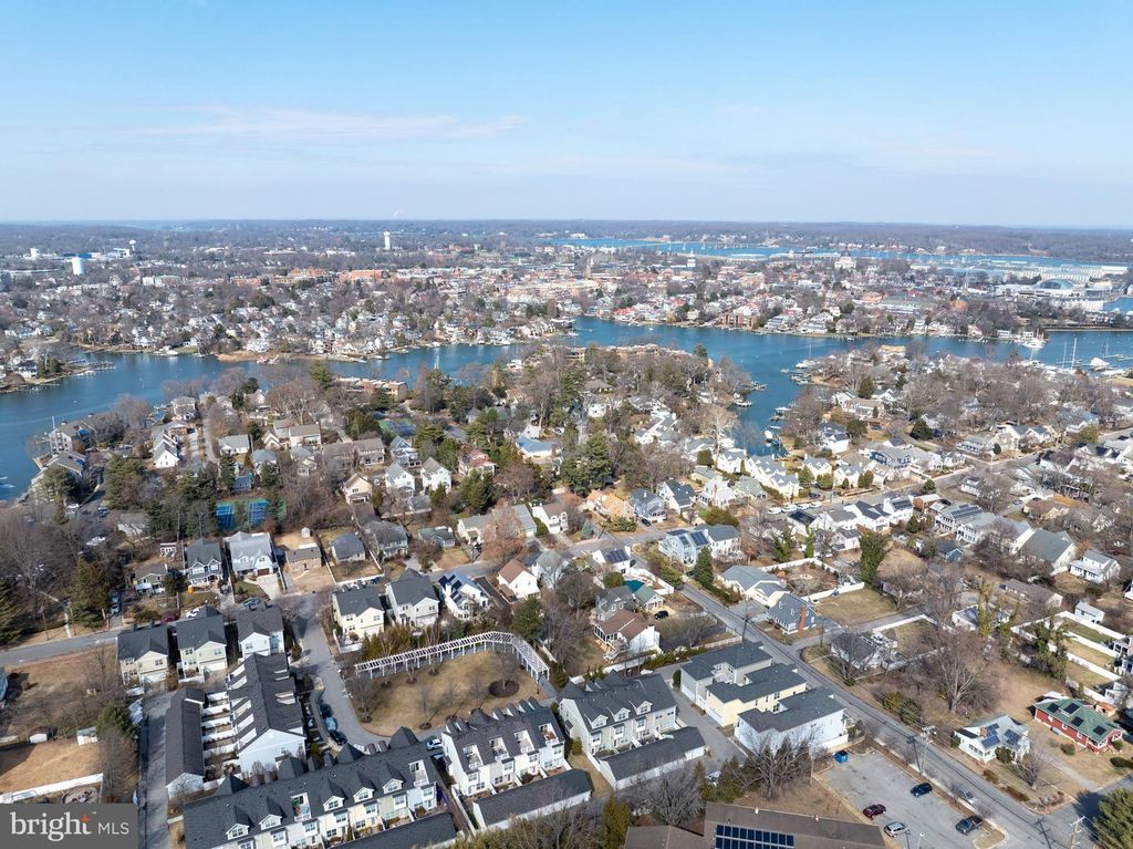 Image 60 of property listing at 32 BOUCHER PL, Annapolis, MD 21403