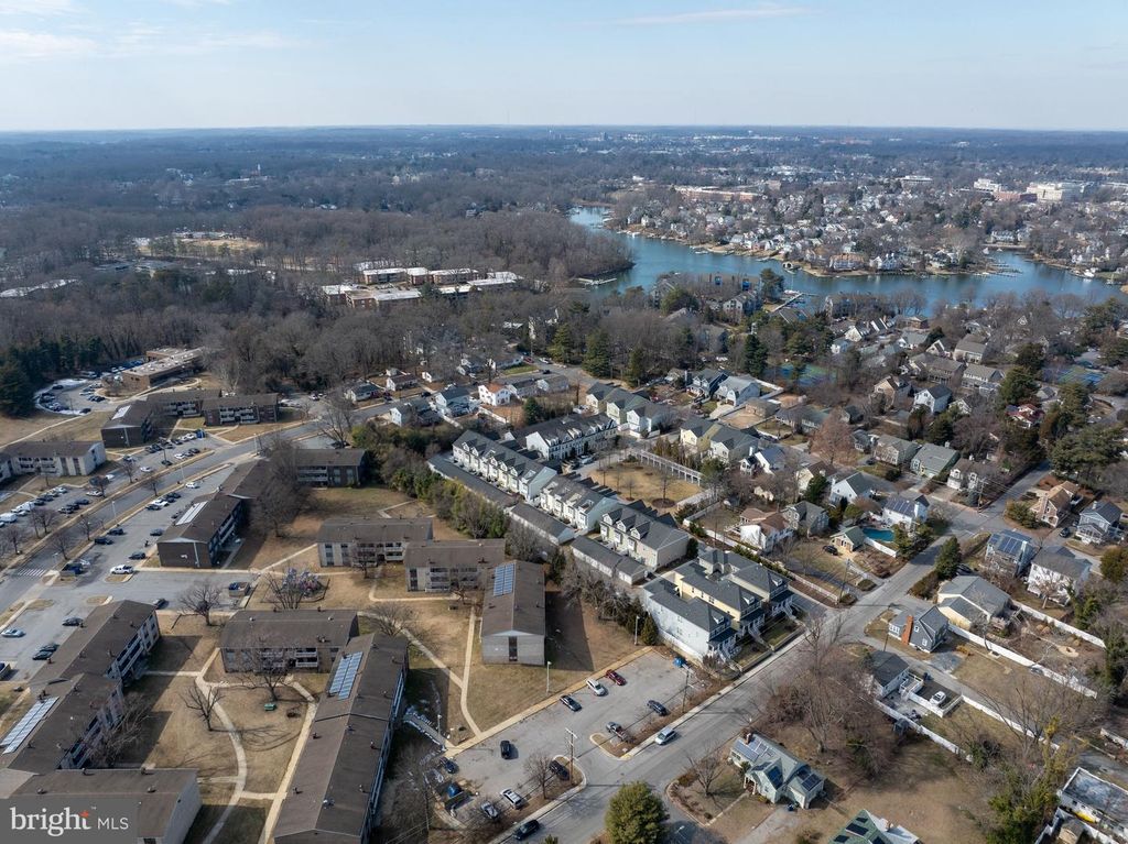 Image 72 of property listing at 32 BOUCHER PL, Annapolis, MD 21403