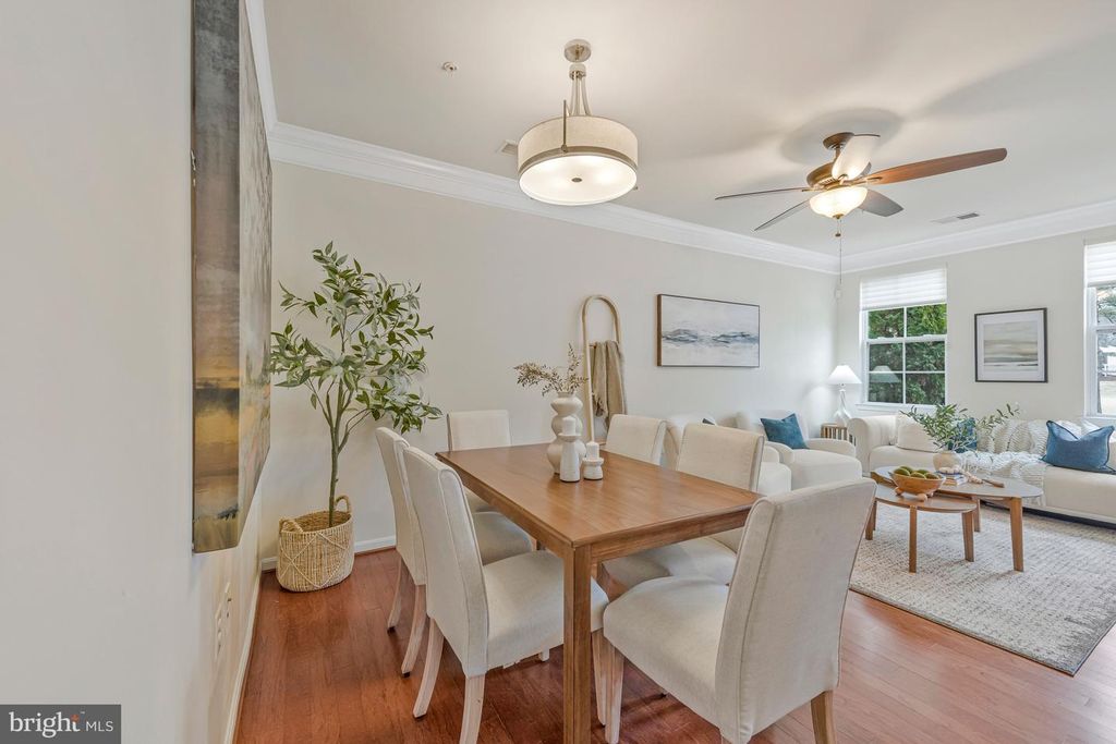 Image 9 of property listing at 32 BOUCHER PL, Annapolis, MD 21403