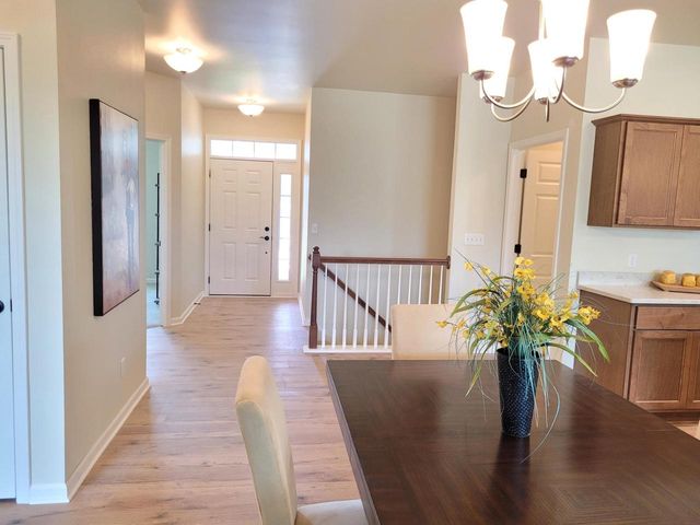 303 Deer Meadow DRIVE, Fredonia, WI 53021