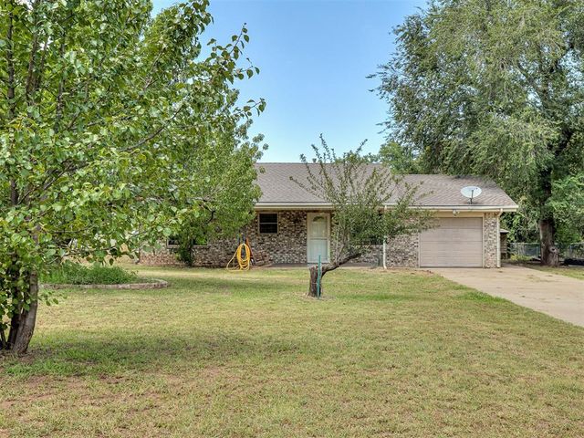 216 W Seward Road, Guthrie, OK 73044