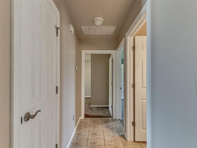 216 W Seward Road, Guthrie, OK 73044