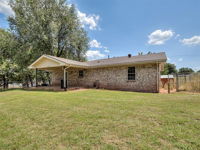 216 W Seward Road, Guthrie, OK 73044