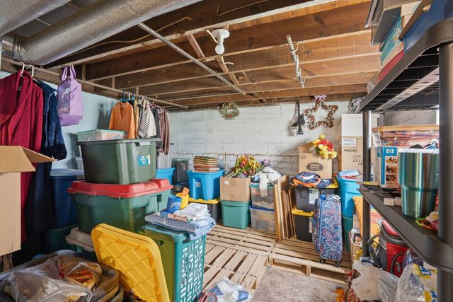 443 16th Avenue, East Moline, IL 61244