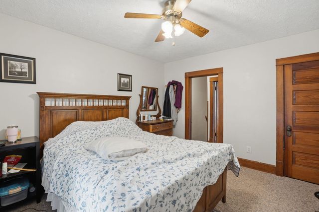 443 16th Avenue, East Moline, IL 61244