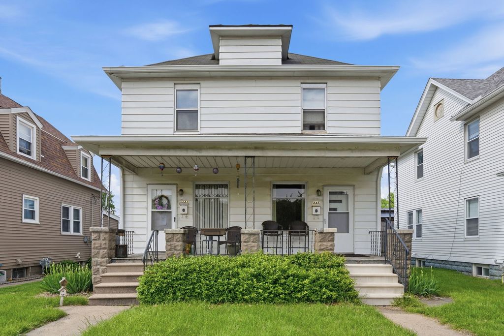 443 16th Avenue, East Moline, IL 61244