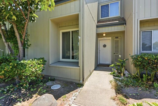 1013 Kingston Lane, Alameda, CA 94502