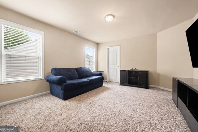 3923 Kingfisher Drive, Atlanta, GA 30349