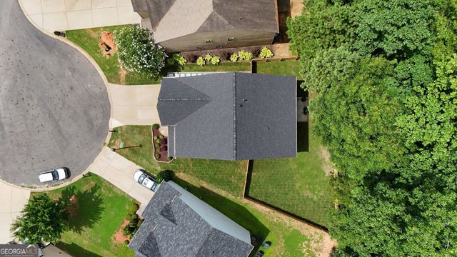 3923 Kingfisher Drive, Atlanta, GA 30349