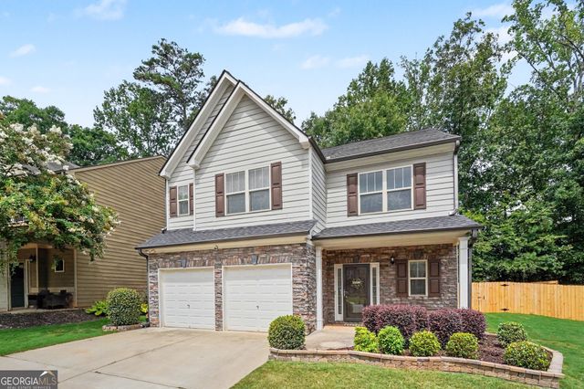 3923 Kingfisher Drive, Atlanta, GA 30349