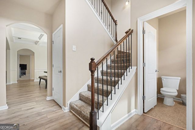 3923 Kingfisher Drive, Atlanta, GA 30349