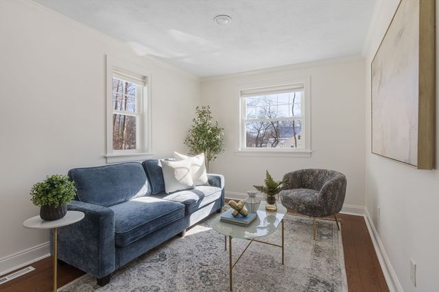 20 Vine St, Ashland, MA 01721