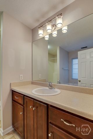 155 W Tahoe Drive, Savannah, GA 31405