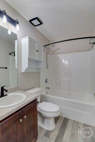 155 W Tahoe Drive, Savannah, GA 31405