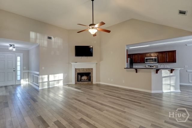 155 W Tahoe Drive, Savannah, GA 31405