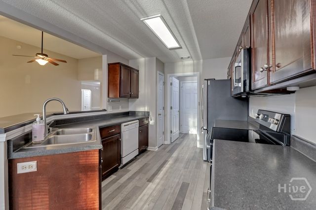 155 W Tahoe Drive, Savannah, GA 31405