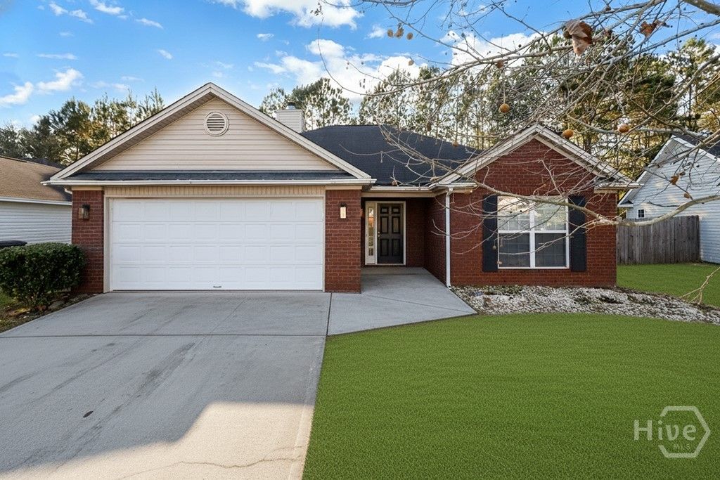 155 W Tahoe Drive, Savannah, GA 31405