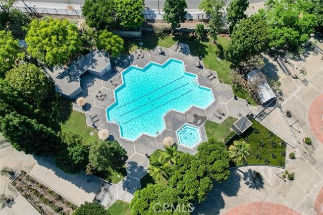 800 W 1st Street 2206, Los Angeles, CA 90012