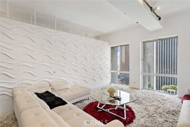 800 W 1st Street 2206, Los Angeles, CA 90012