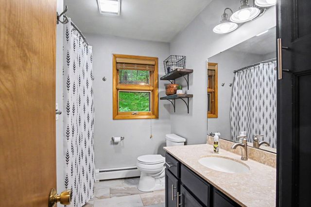 6069 Stout Creek Avenue Ne, Cannon Twp, MI 49306