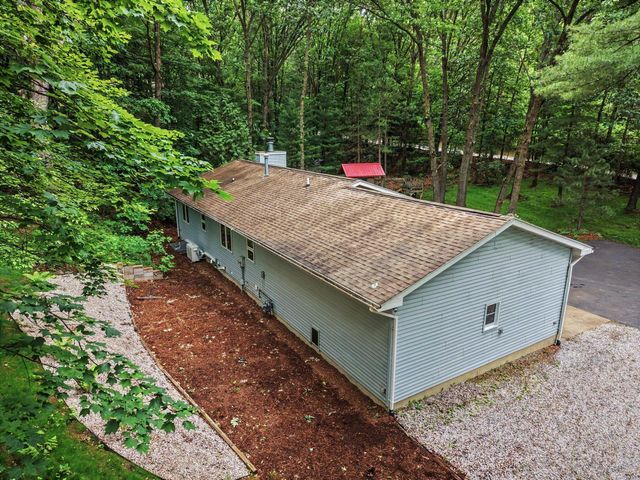 6069 Stout Creek Avenue Ne, Cannon Twp, MI 49306