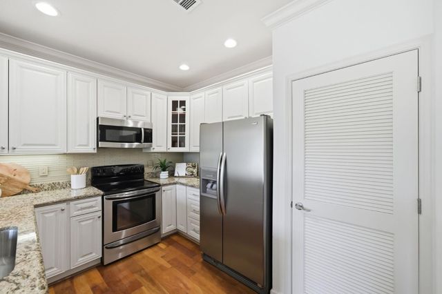 1445 Fruitdale Avenue 109, San Jose, CA 95128