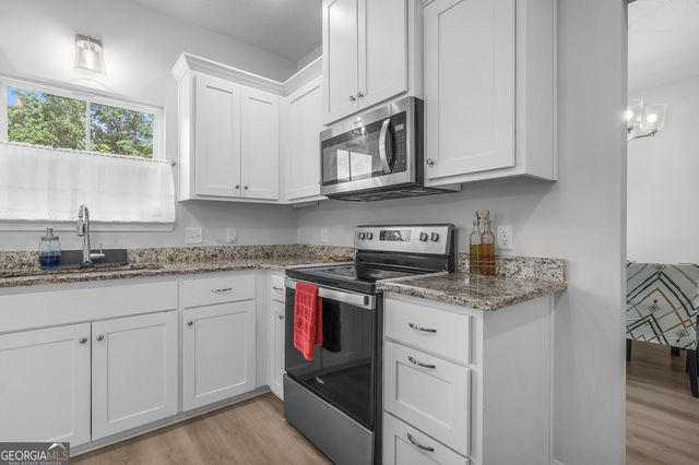 940 Meloney Drive, Hinesville, GA 31313