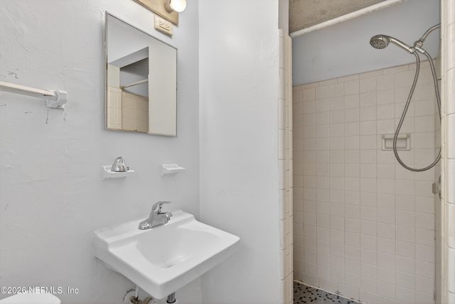 7248 STONEHURST Road N, Jacksonville, FL 32277