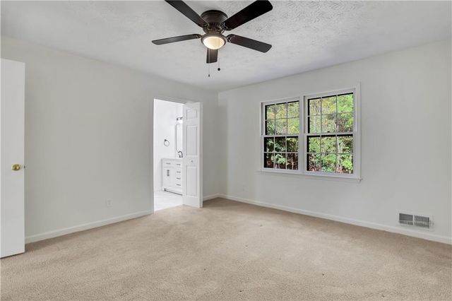 4684 Ben Hill Drive, Oakwood, GA 30566