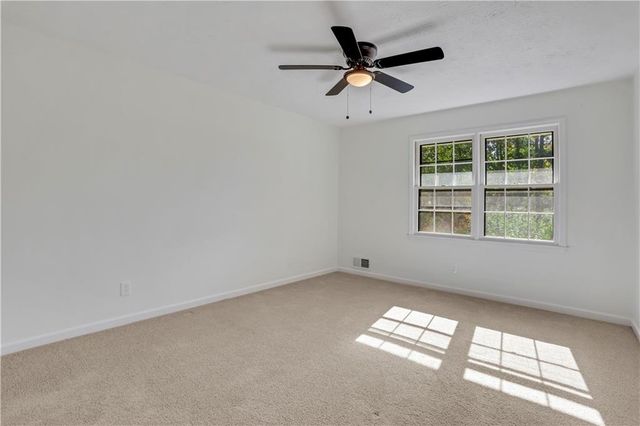 4684 Ben Hill Drive, Oakwood, GA 30566