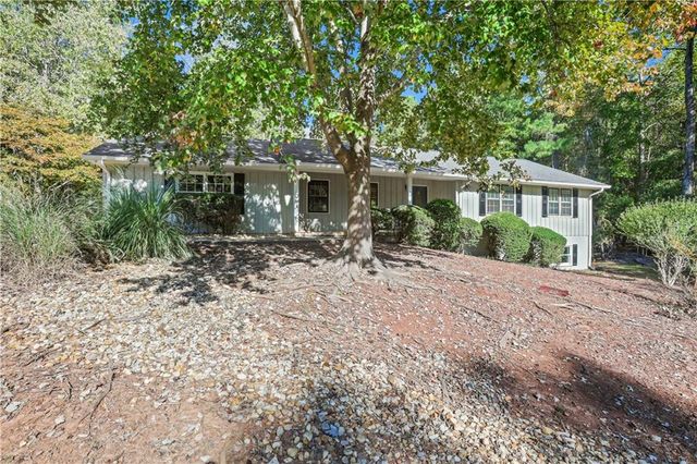 4684 Ben Hill Drive, Oakwood, GA 30566