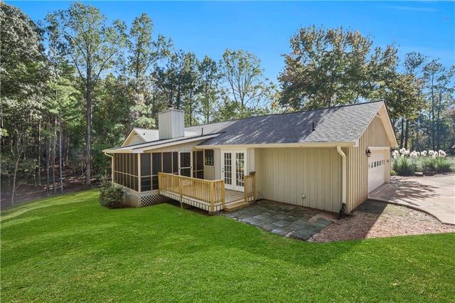 4684 Ben Hill Drive, Oakwood, GA 30566