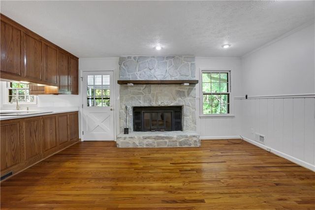 4684 Ben Hill Drive, Oakwood, GA 30566