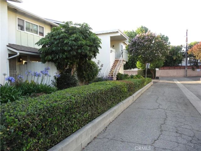 16741 Parthenia 3, Northridge, CA 91343
