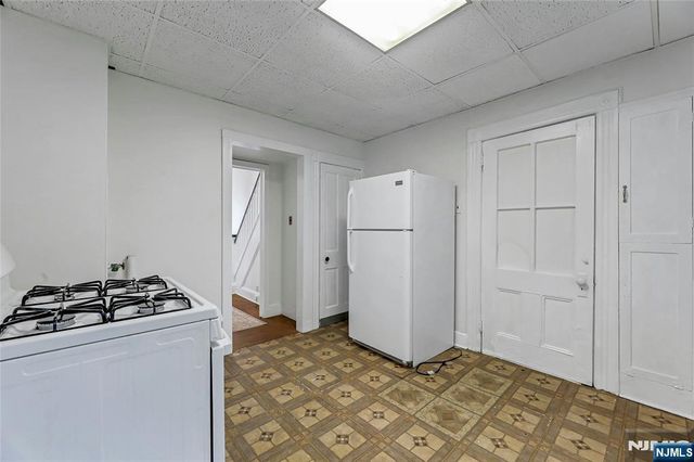 36 Furnace Avenue, Wanaque, NJ 07465