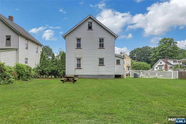 36 Furnace Avenue, Wanaque, NJ 07465